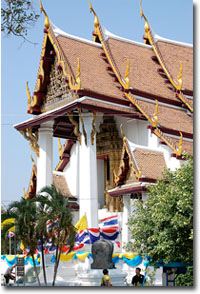 Templo Wat Na Phra Men en  Ayutthaya