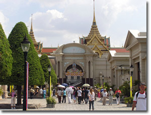Puerta Phimanchaisri, la principal entrada del Gran Palacio
