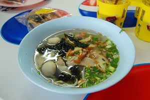 Plato de Thai noodles