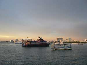 barcos en Pattaya