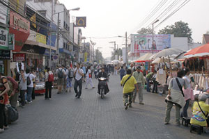 una calle de Chiang Mai