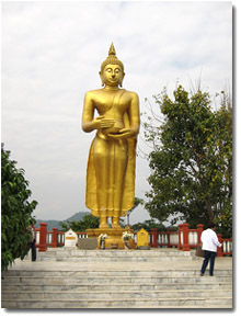 En el templo Wat Thaton