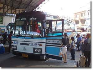 autobus de Maesai en Chiang Rai
