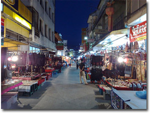 bazar nocturno en Chiang Rai