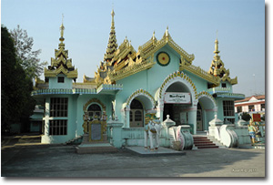 templo en Tachileik en Myanmar