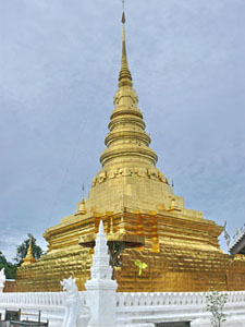 Templo Phra That Chae Haeng