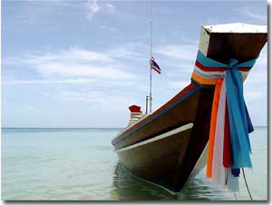 proa de una embarcacion de Ko Pha Ngan