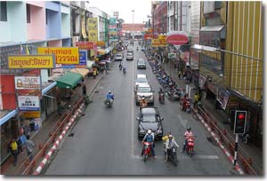 calle comercial en Nakhon Si Thammarat