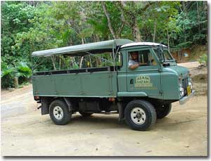 camión usado para safaris en Phuket