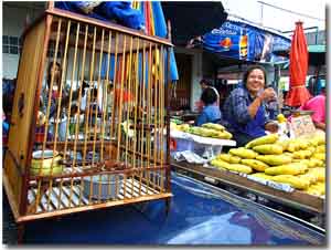 en un mercado de Songkhla
