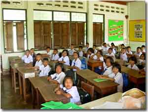 Niños en una escuela de Trang