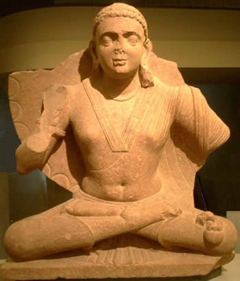 Figura de Maitreya dentro del arte Mathura